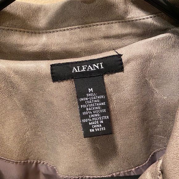 Jacket - Picture 1 of 2